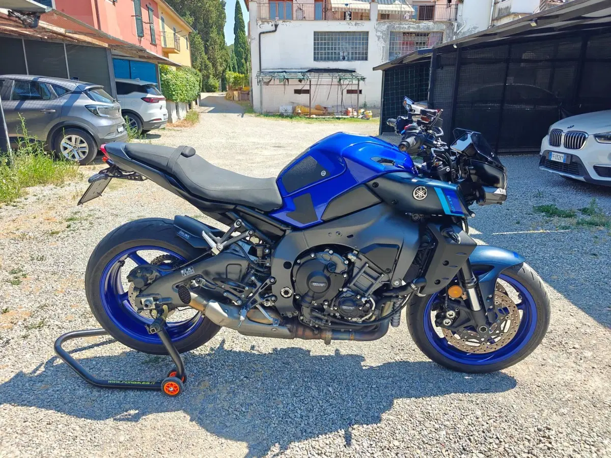 Yamaha MT-10 (2022 - 26)