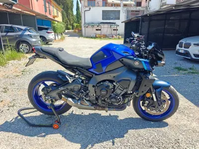 Yamaha MT-10 (2022 - 26) usata