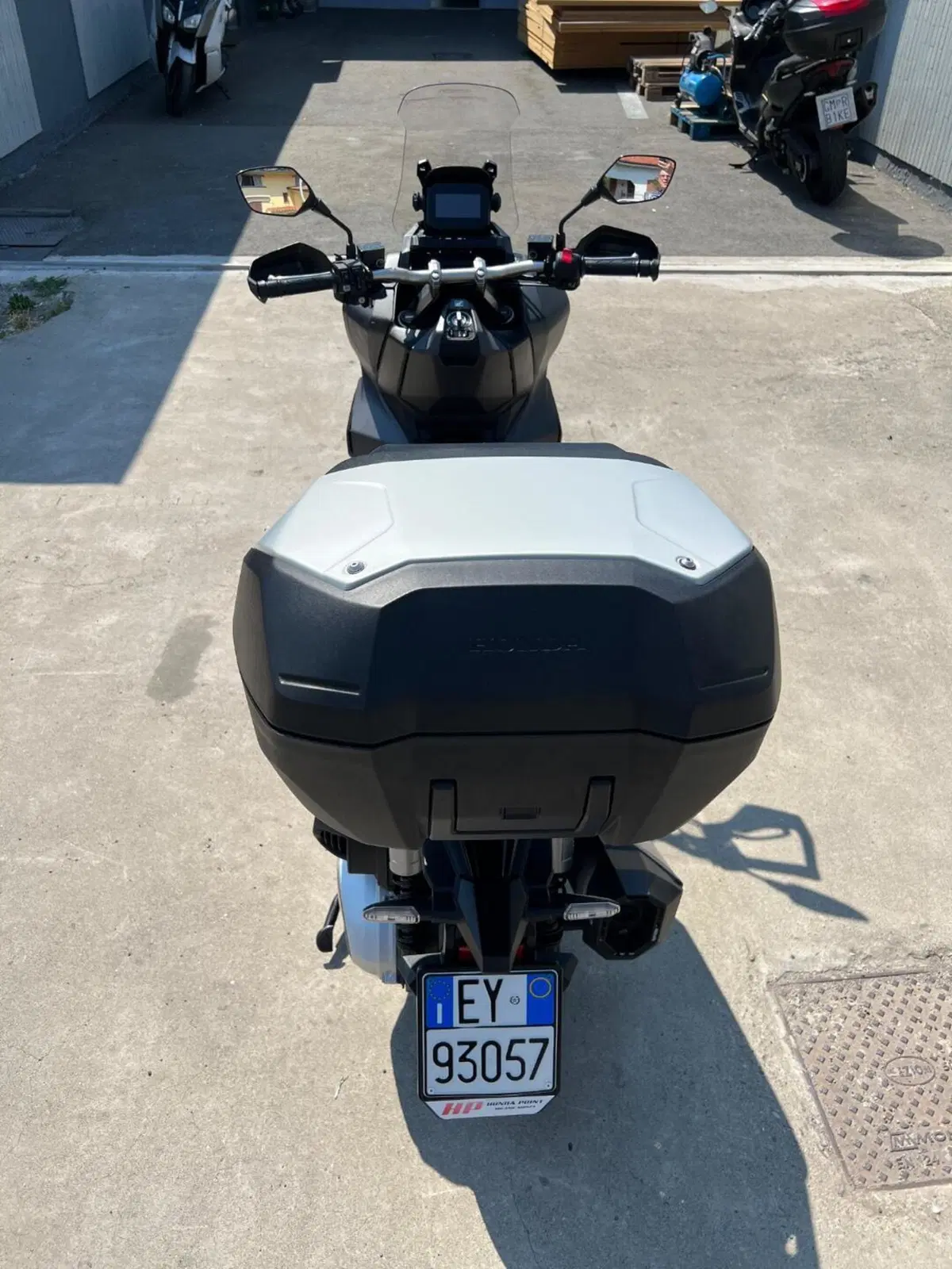 Honda ADV 350 (2022 - 24) (4)