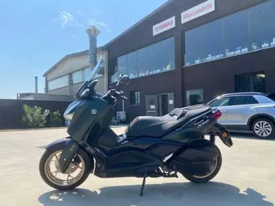 Yamaha X-Max 300 Tech Max (2021 - 24) usata