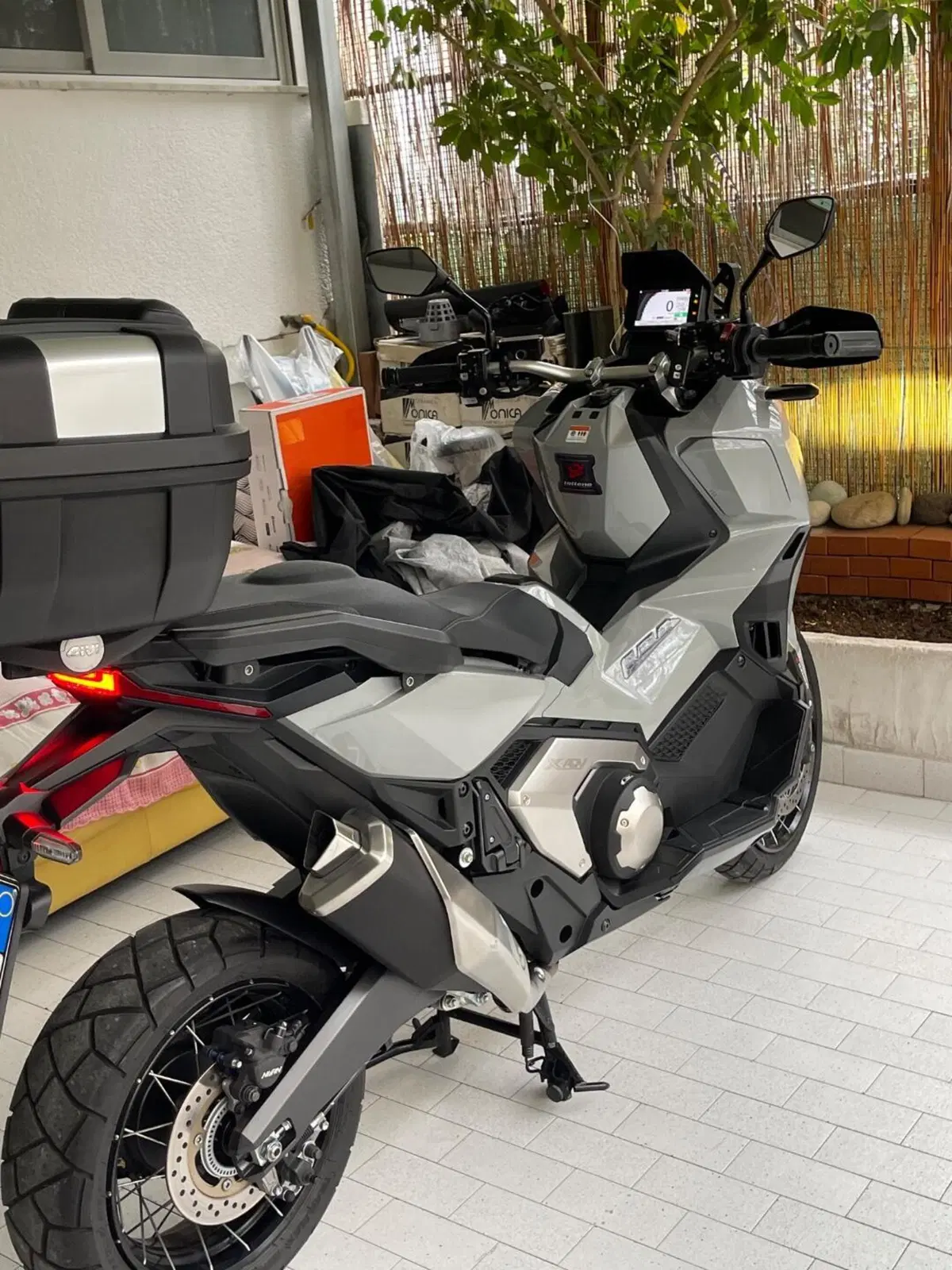 Honda X-ADV 750 DCT Travel (2021 - 24) (2)