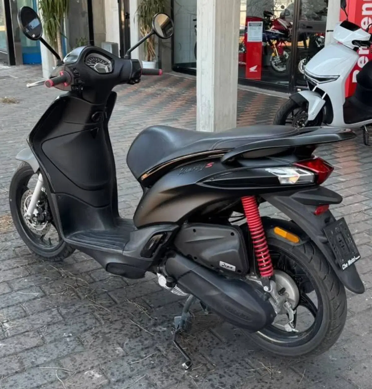 Piaggio Liberty 125 3V S ABS (2021 - 24) (3)