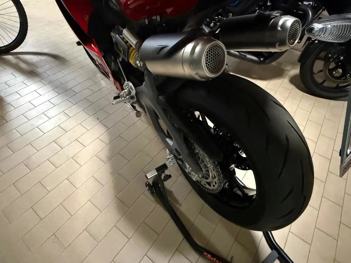 Ducati Panigale V2 (2025 - 26) (9)