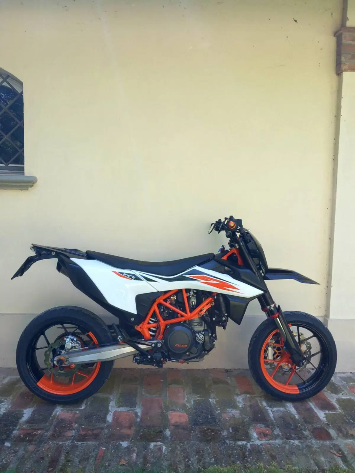 KTM 690 SMC R (2019 - 20)
