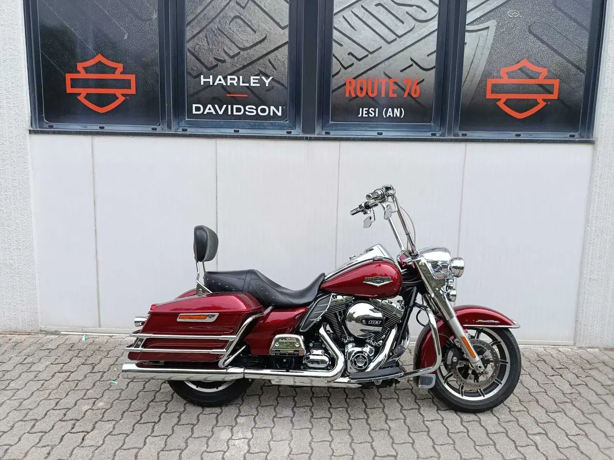 Harley-Davidson 1690 Road King (2013 - 16) - FLHR