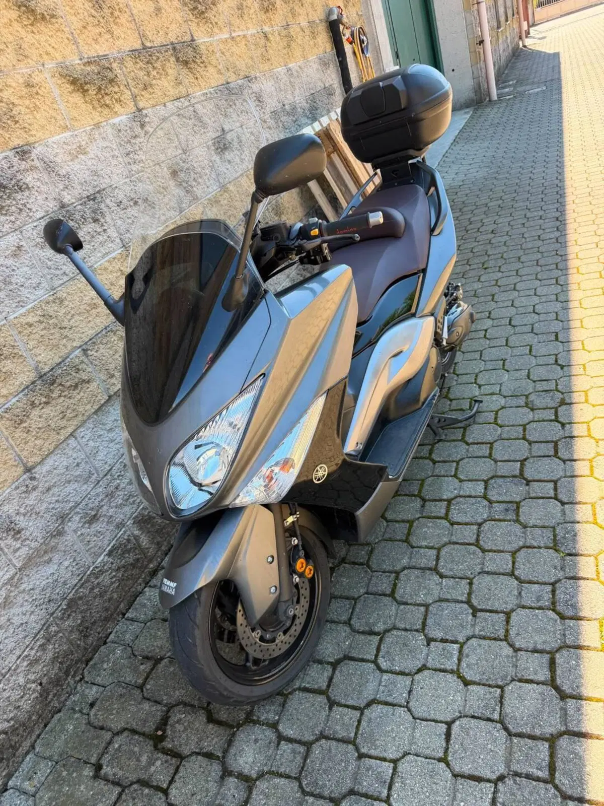 Yamaha T-Max 500 (2008 - 12) (3)
