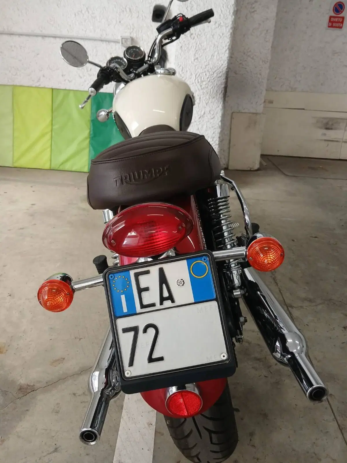 Triumph Bonneville T100 (2008 - 16) (9)