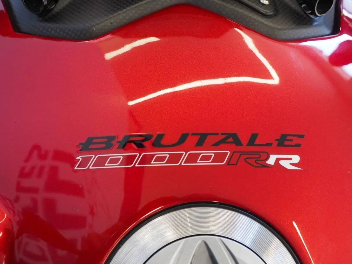 MV Agusta Brutale 1000 RR (2021 - 25) (10)
