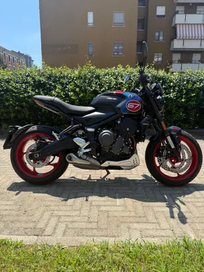 Triumph Trident 660 Triple Tribute Edition (2025 - 26) usata