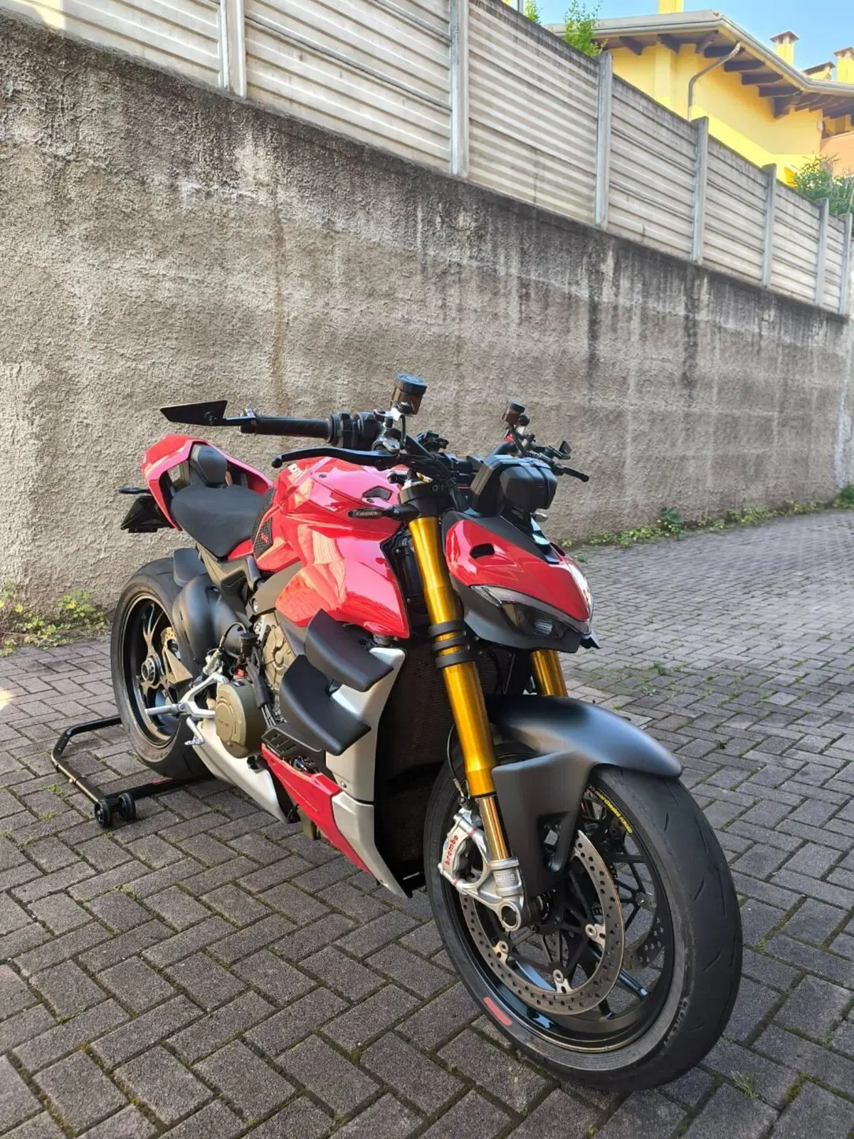 Ducati Streetfighter V4 1100 S (2020) (3)