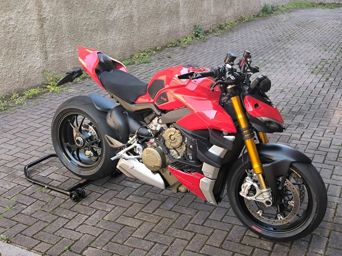 Ducati Streetfighter V4 1100 S (2020) (6)
