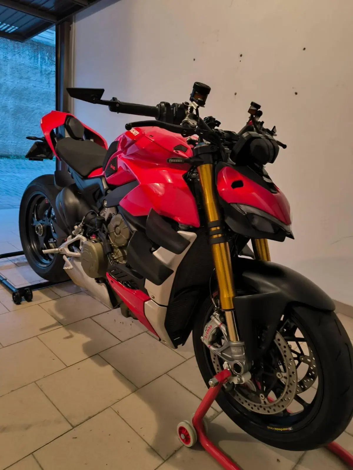 Ducati Streetfighter V4 1100 S (2020) (7)