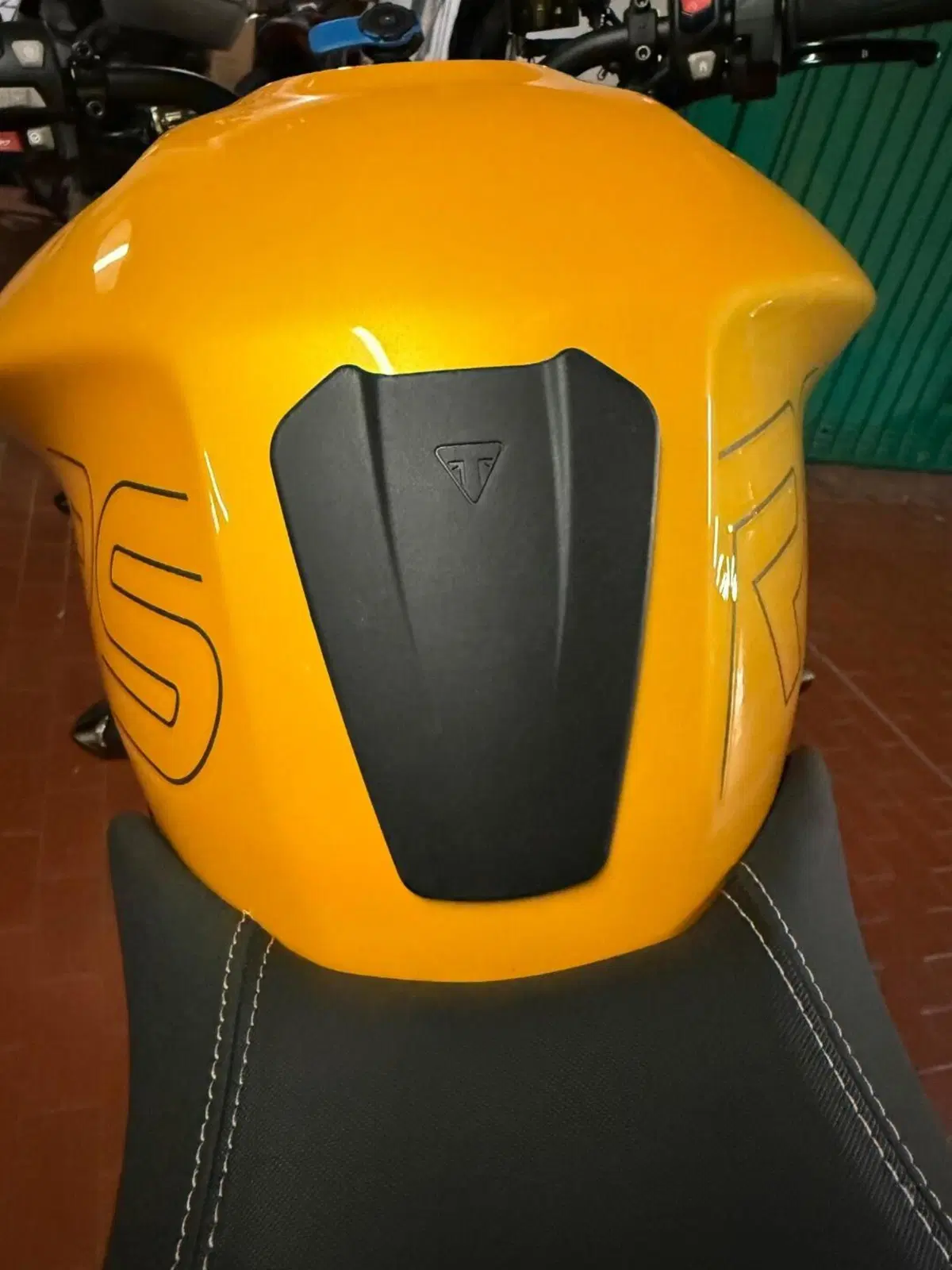 Triumph Street Triple 765 RS (2023 - 26) (4)
