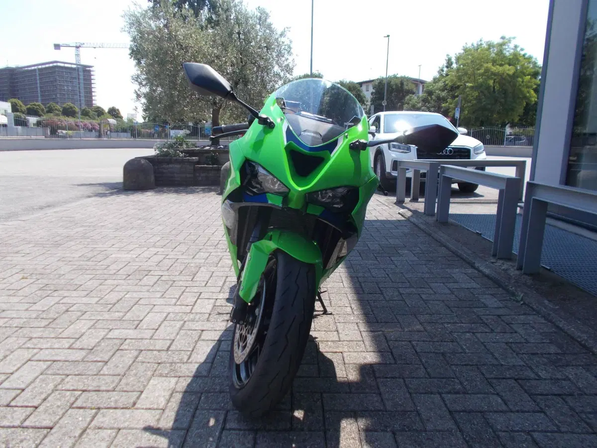 Kawasaki Ninja 636 ZX-6R (2024 - 26) (2)