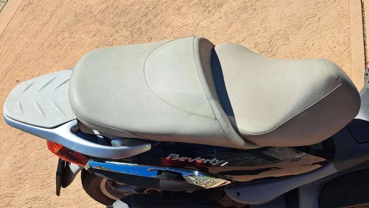 Piaggio Beverly 125 (2002 - 06) (11)