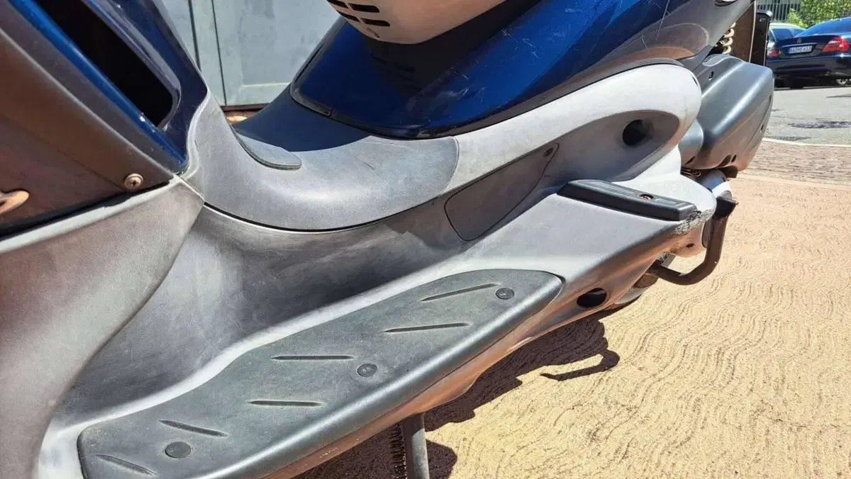 Piaggio Beverly 125 (2002 - 06) (13)