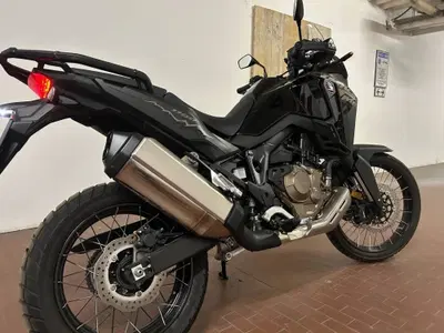 Honda Africa Twin CRF 1100L ES (2024 - 26) usata