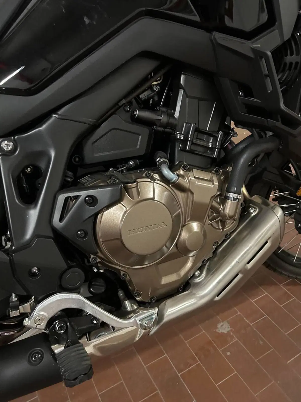 Honda Africa Twin CRF 1100L ES (2024 - 26) (8)