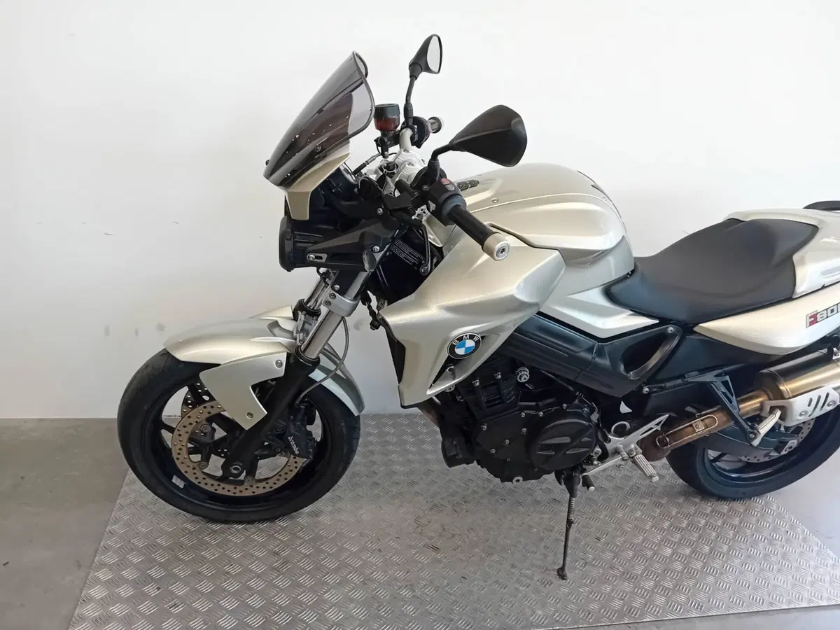 Bmw F 800 R (2012 - 14) (4)