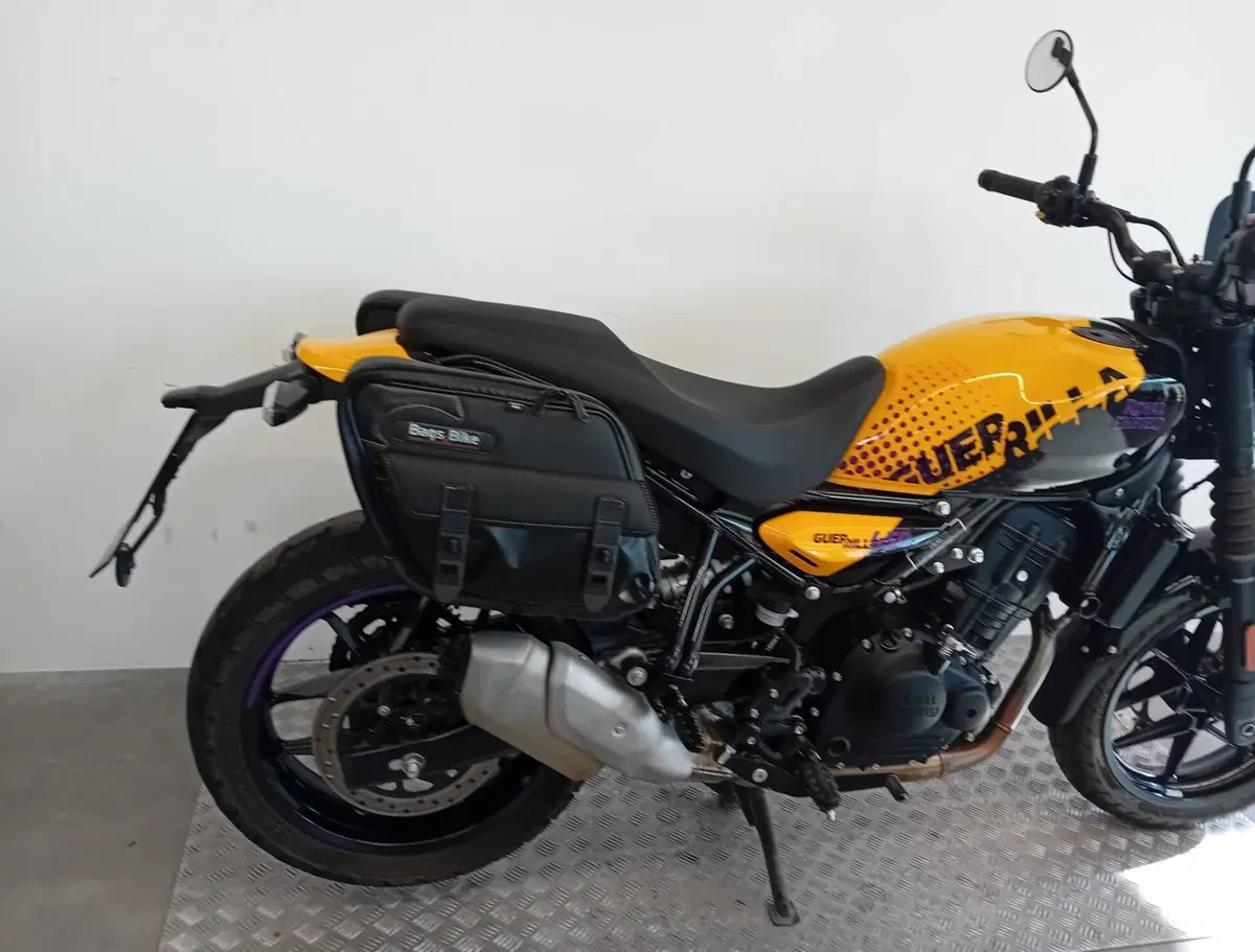 Royal Enfield Guerrilla 450 (2024 - 26) (6)