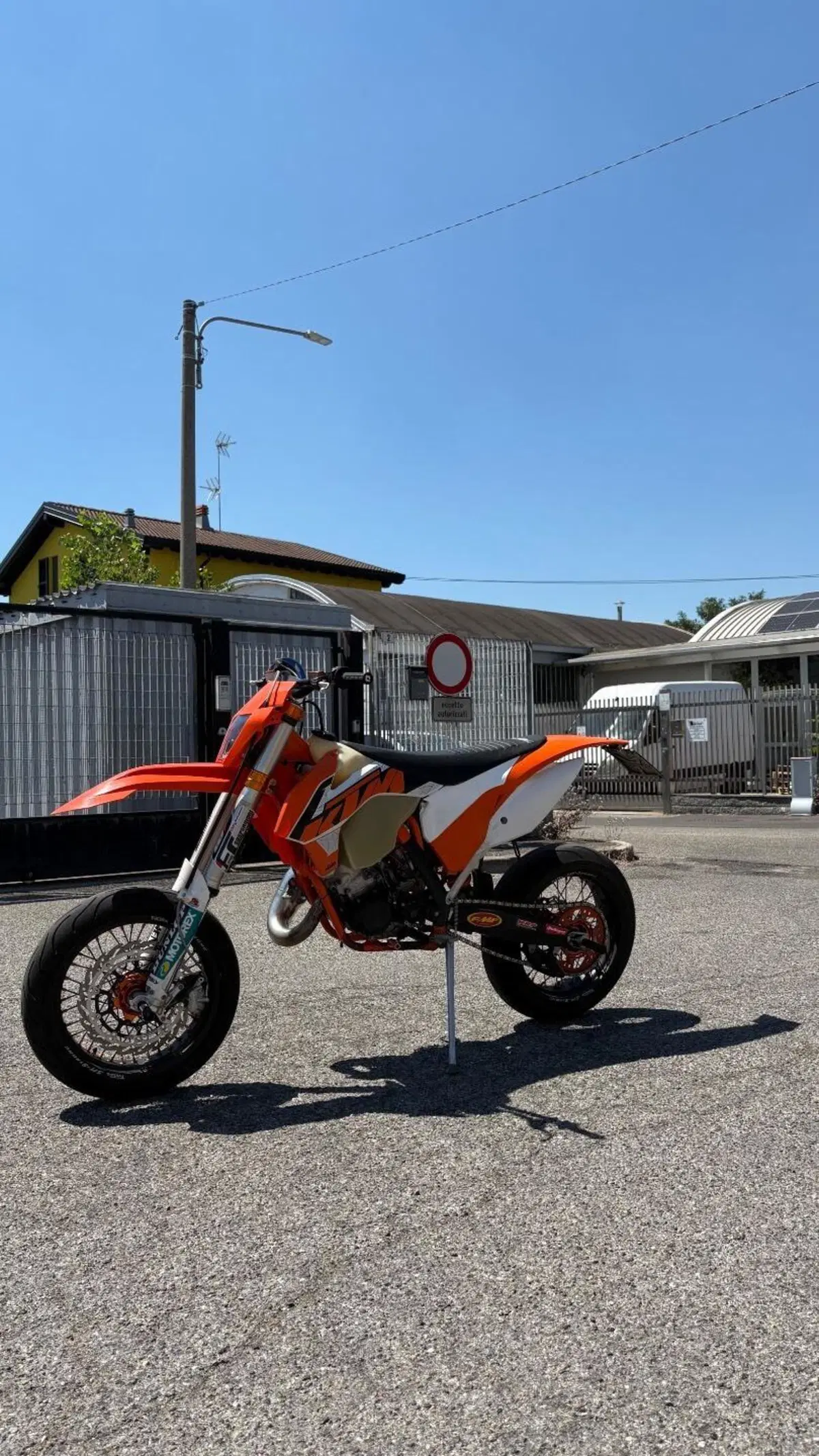 KTM 125 EXC Six Days (2015) (3)