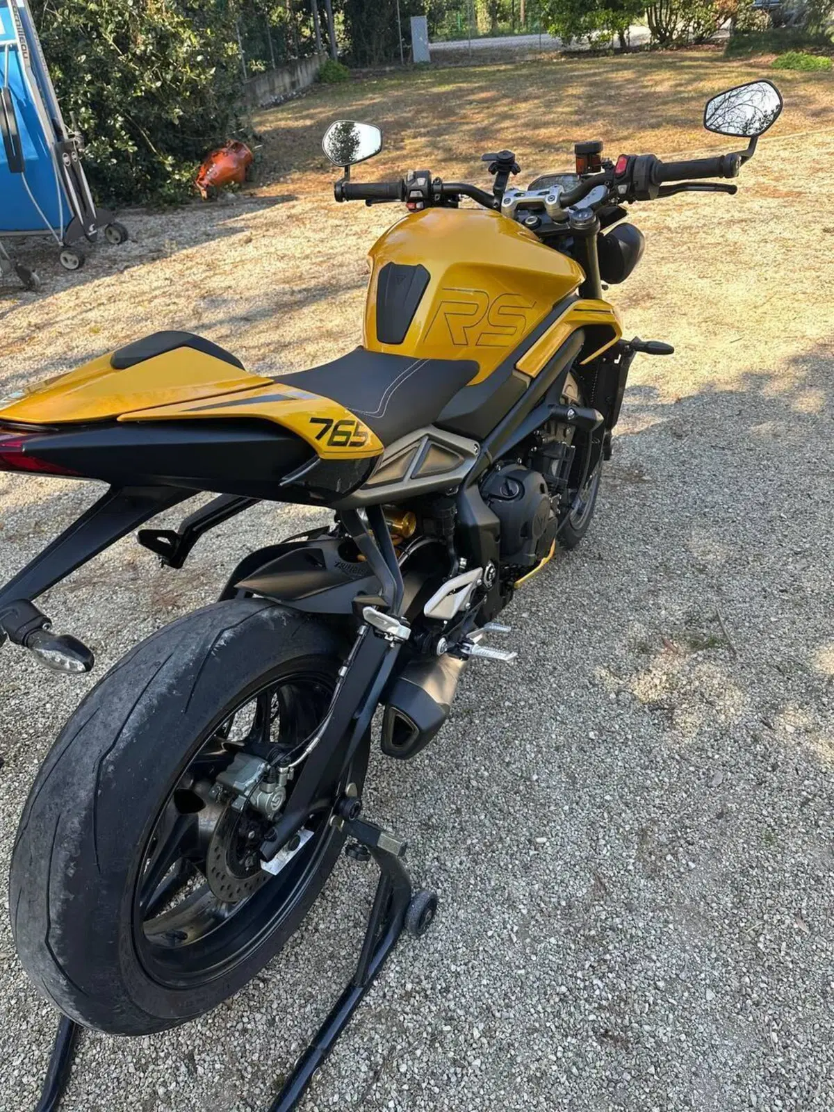 Triumph Street Triple 765 RS (2023 - 26) (2)