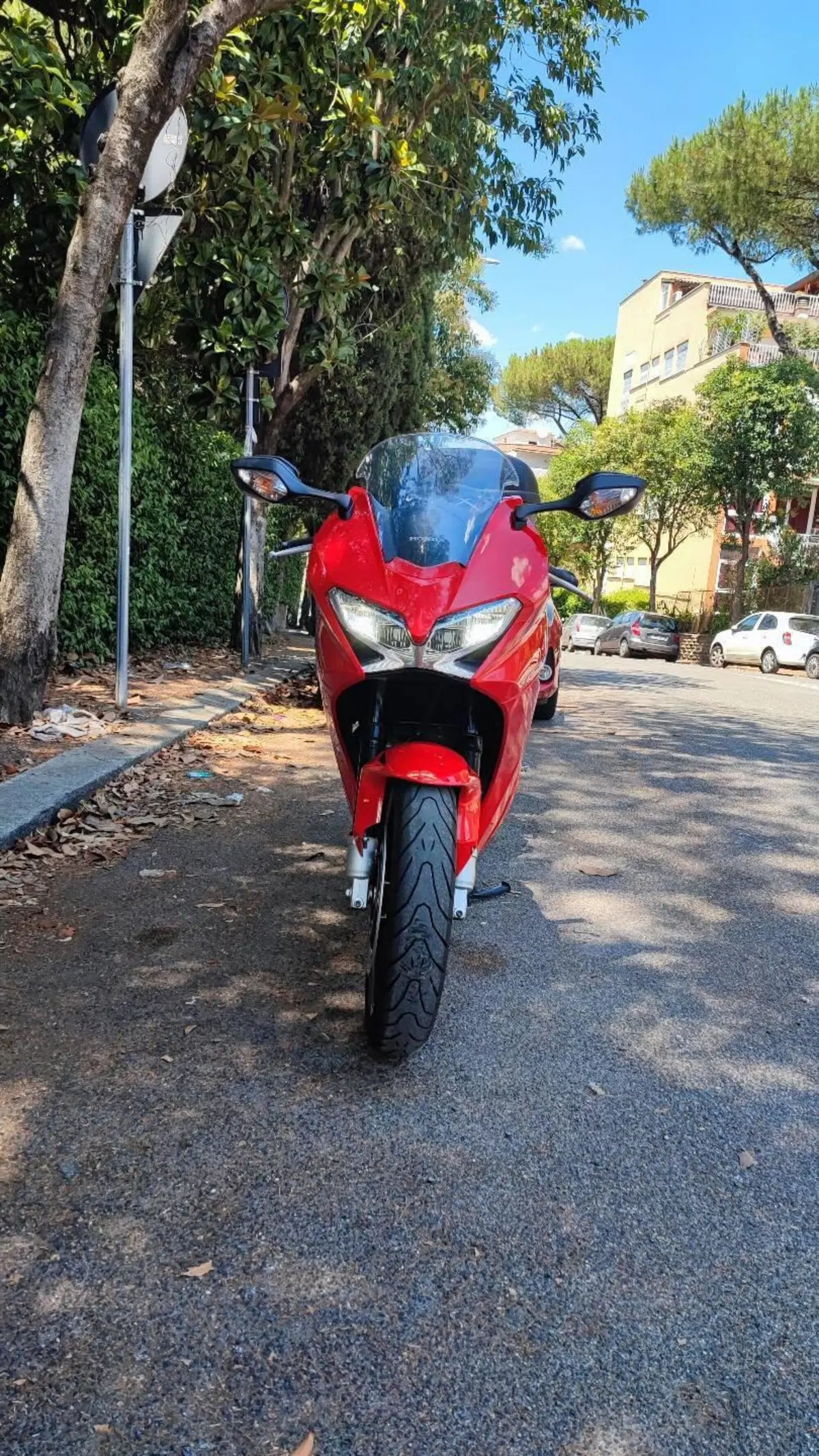 Honda VFR 800 F (2014 - 16) (3)