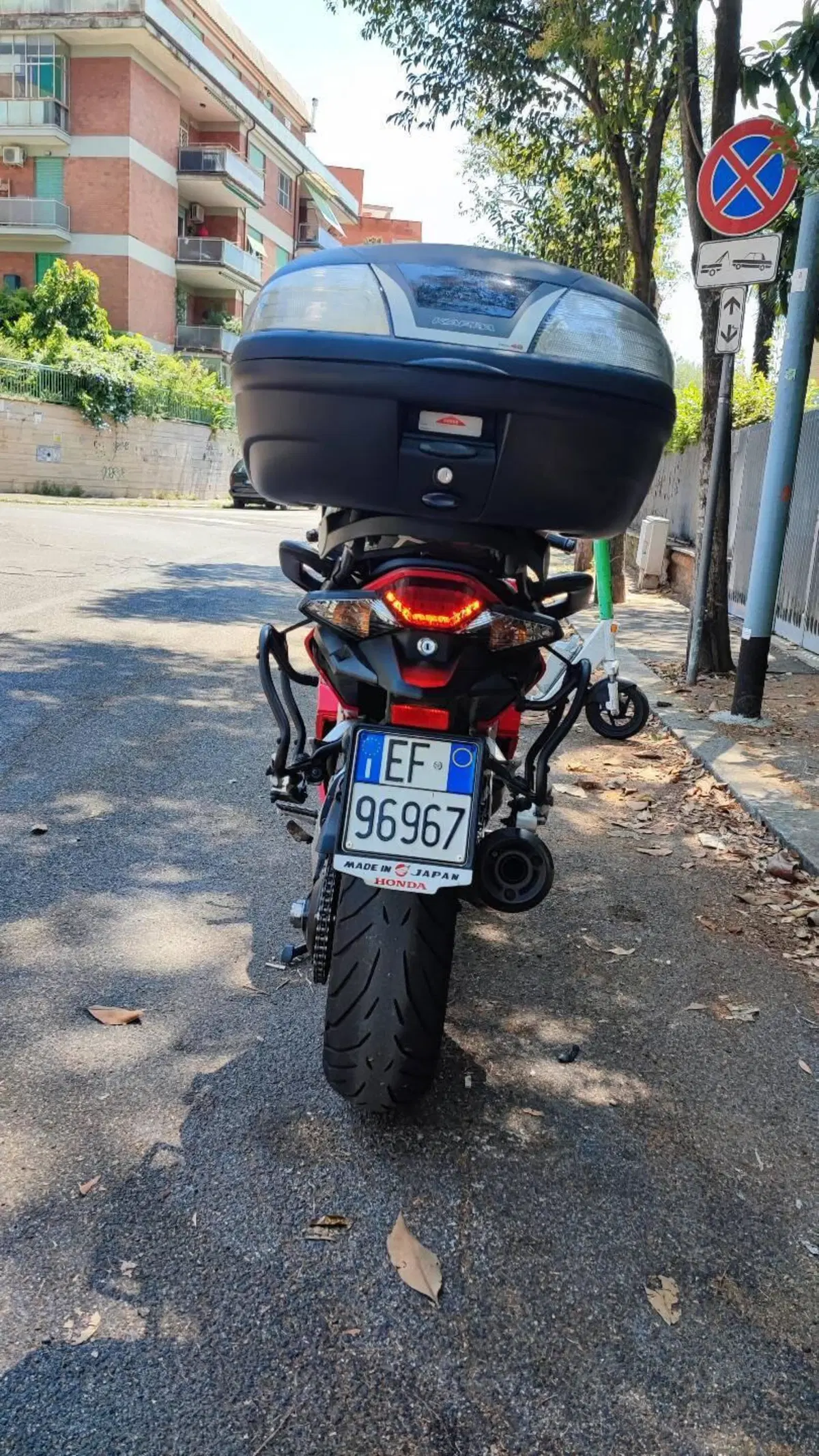 Honda VFR 800 F (2014 - 16) (4)