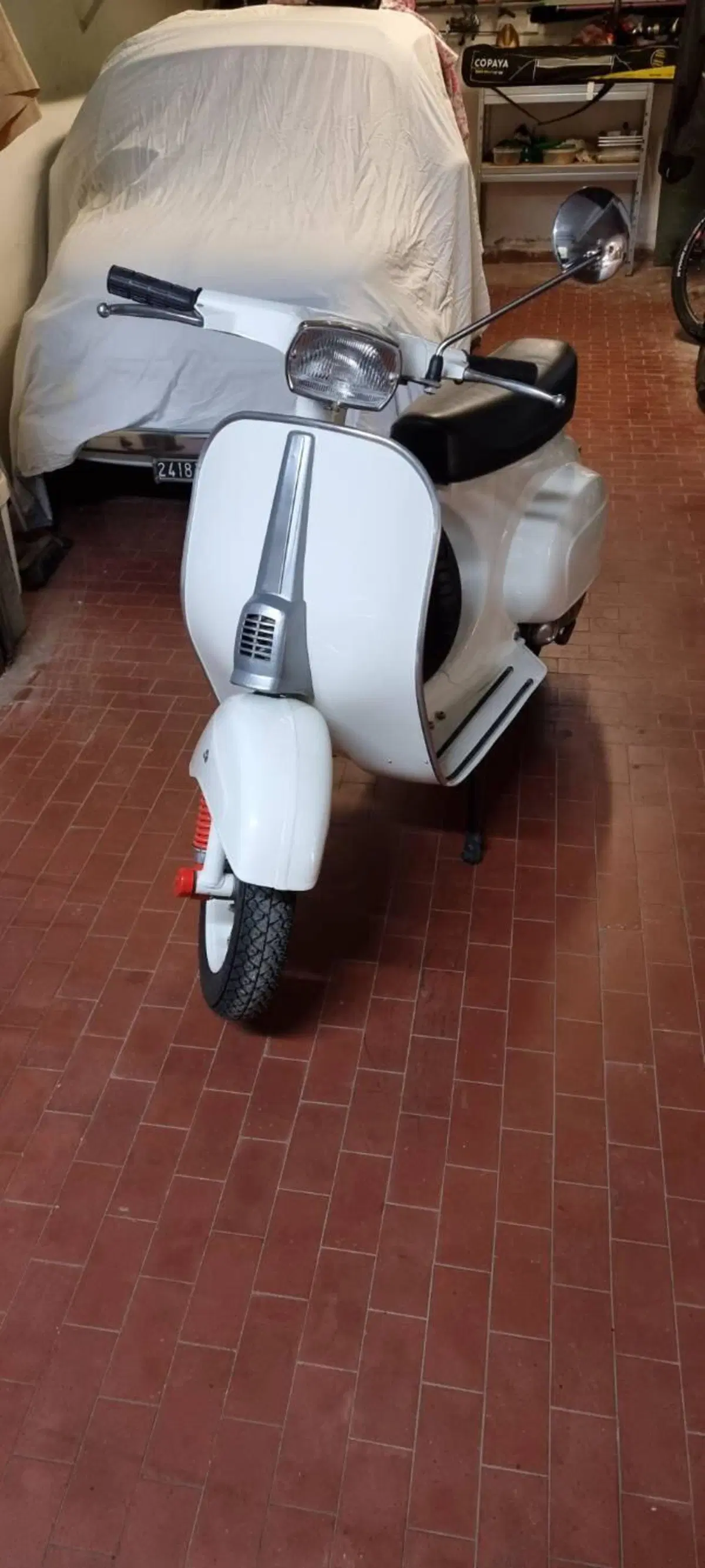 Piaggio Vespa 50 special  (6)