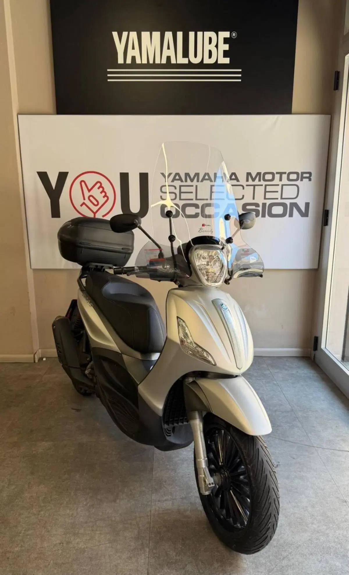 Piaggio Beverly 300 i.e. ABS-ASR (2016 - 20) (4)