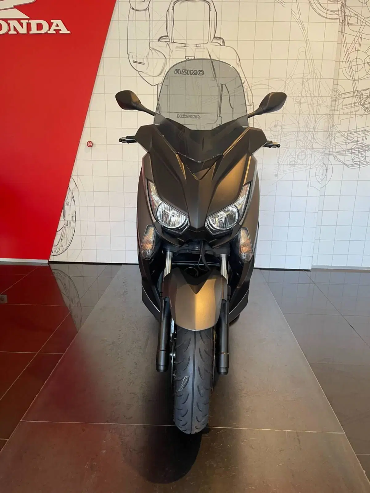 Yamaha X-Max 400 ABS (2013 - 16) (4)