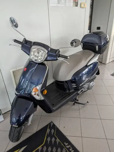 Kymco Like 200i (2009 - 17) usata