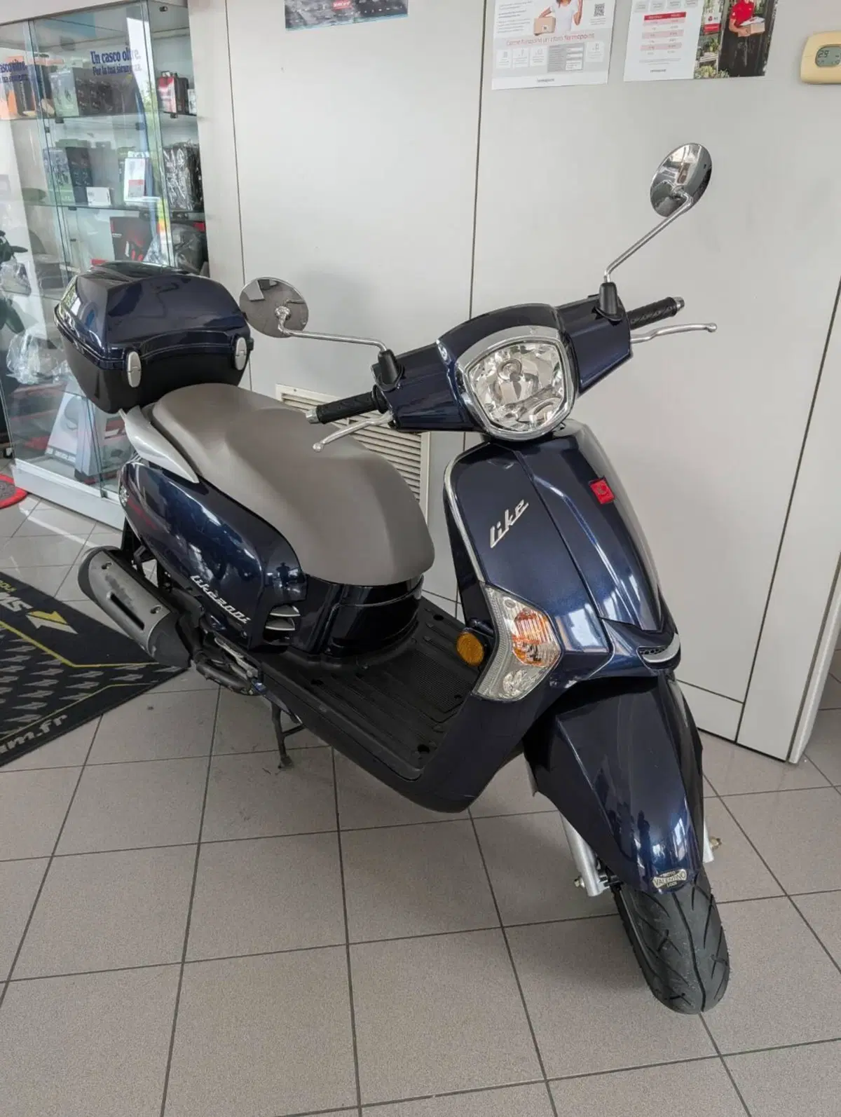 Kymco Like 200i (2009 - 17) (4)