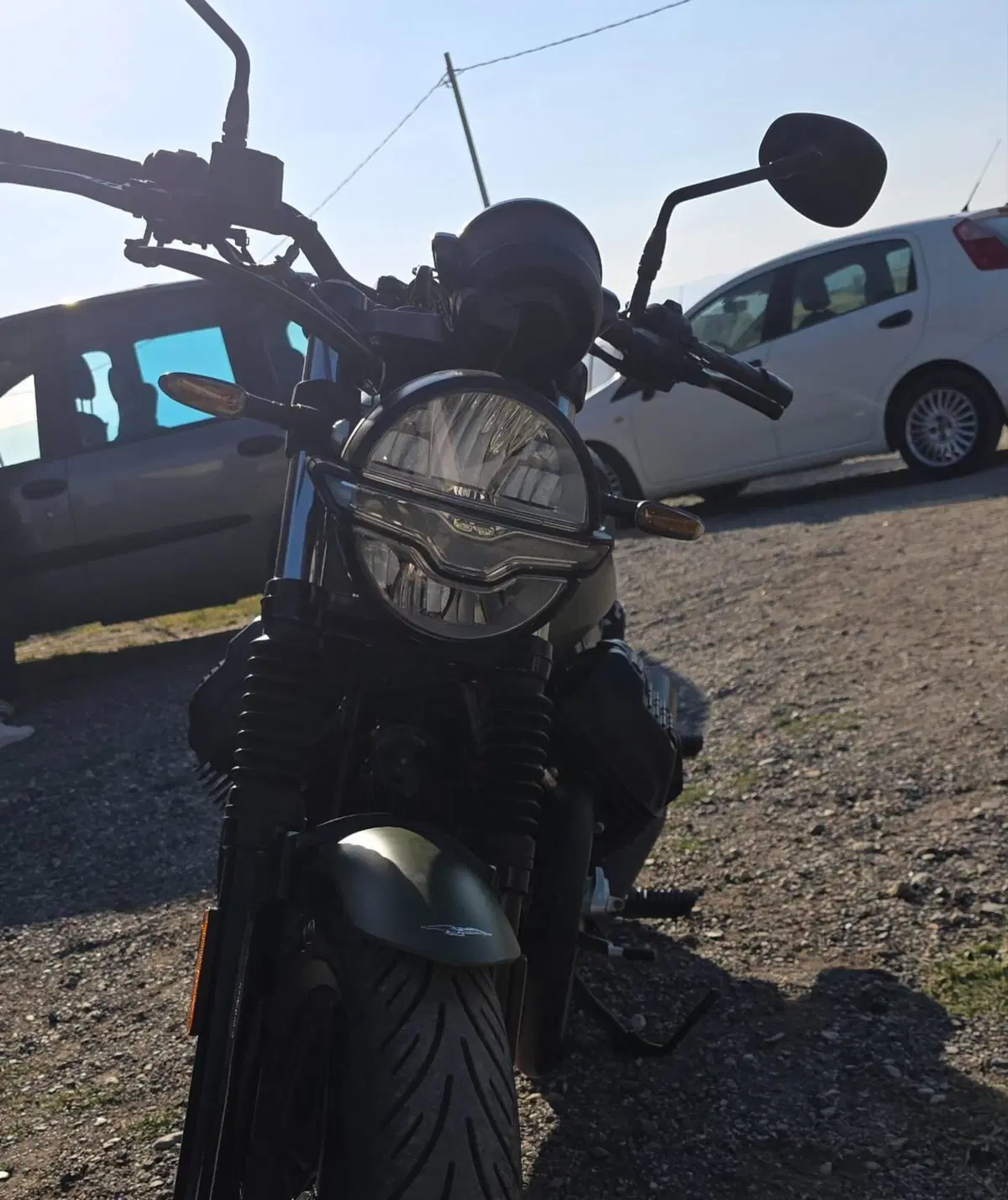 Moto Guzzi V7 Stone Ten (2024 - 25) (9)