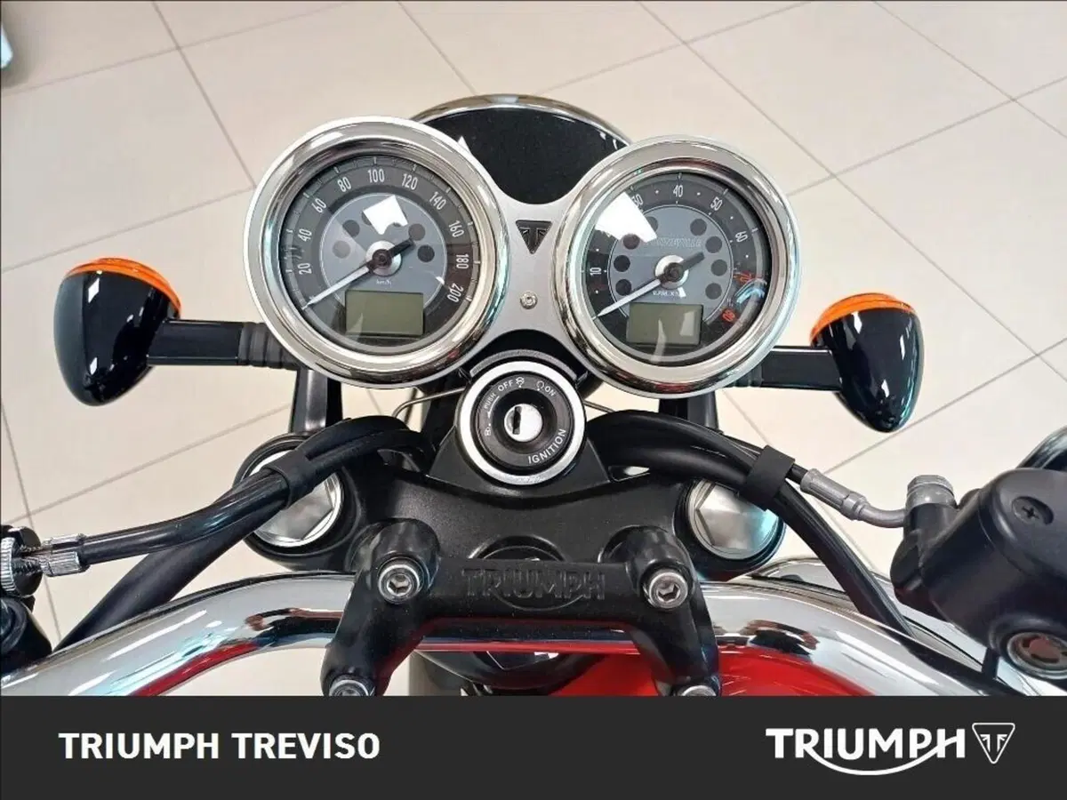 Triumph Bonneville T100 (2026) (5)
