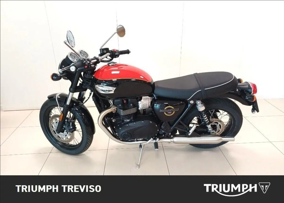 Triumph Bonneville T100 (2026) (3)