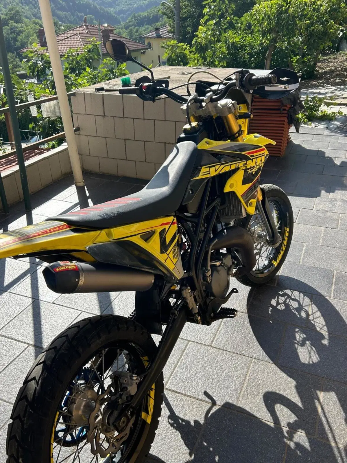Valenti Racing N01 50 (2015 - 22)