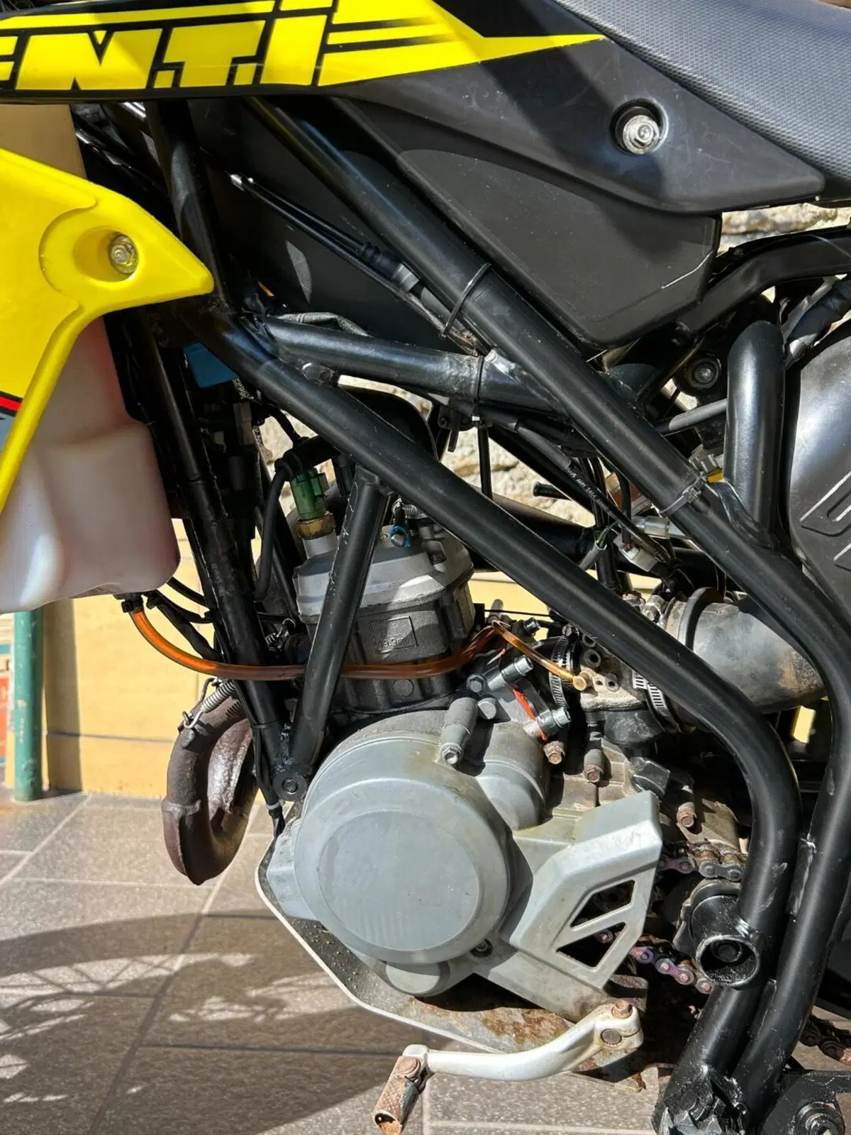 Valenti Racing N01 50 (2015 - 22) (4)
