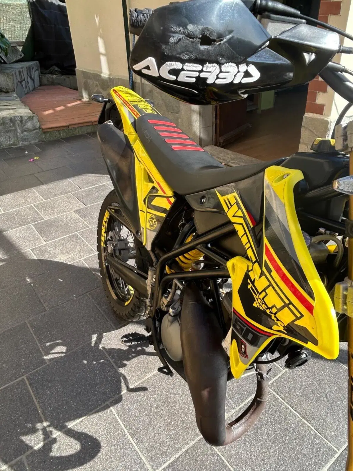 Valenti Racing N01 50 (2015 - 22) (8)