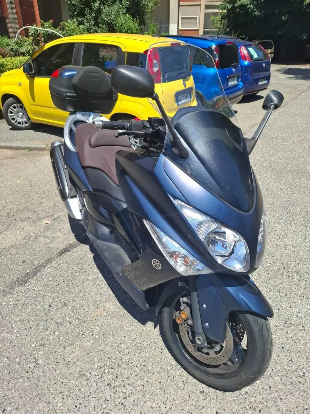 Yamaha T-Max 500 (2008 - 12) (2)