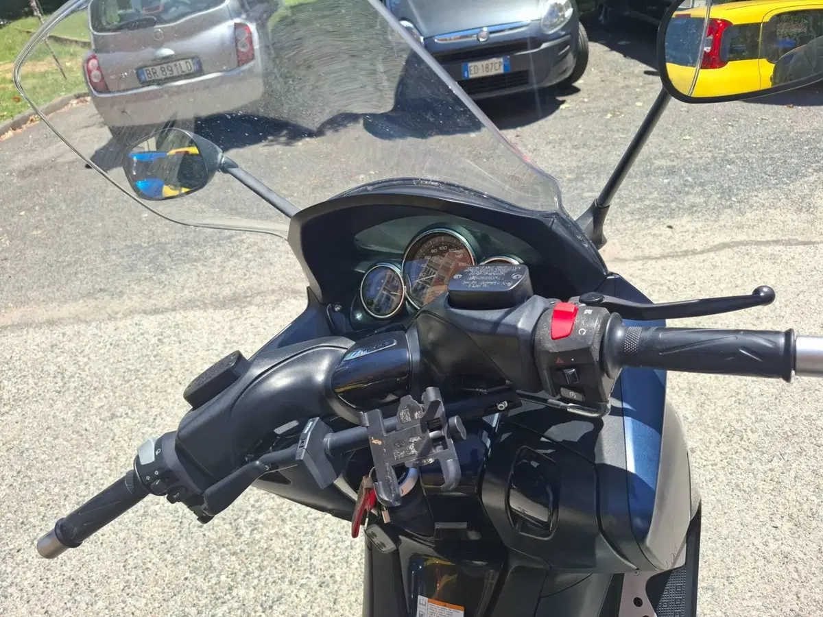 Yamaha T-Max 500 (2008 - 12) (6)