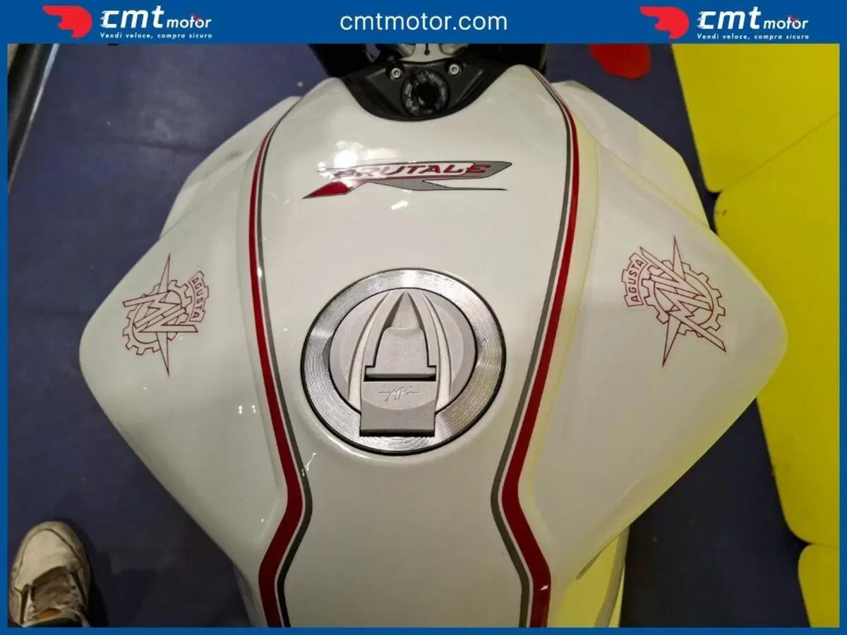 MV Agusta Brutale 1090 R (2012 - 15) (8)