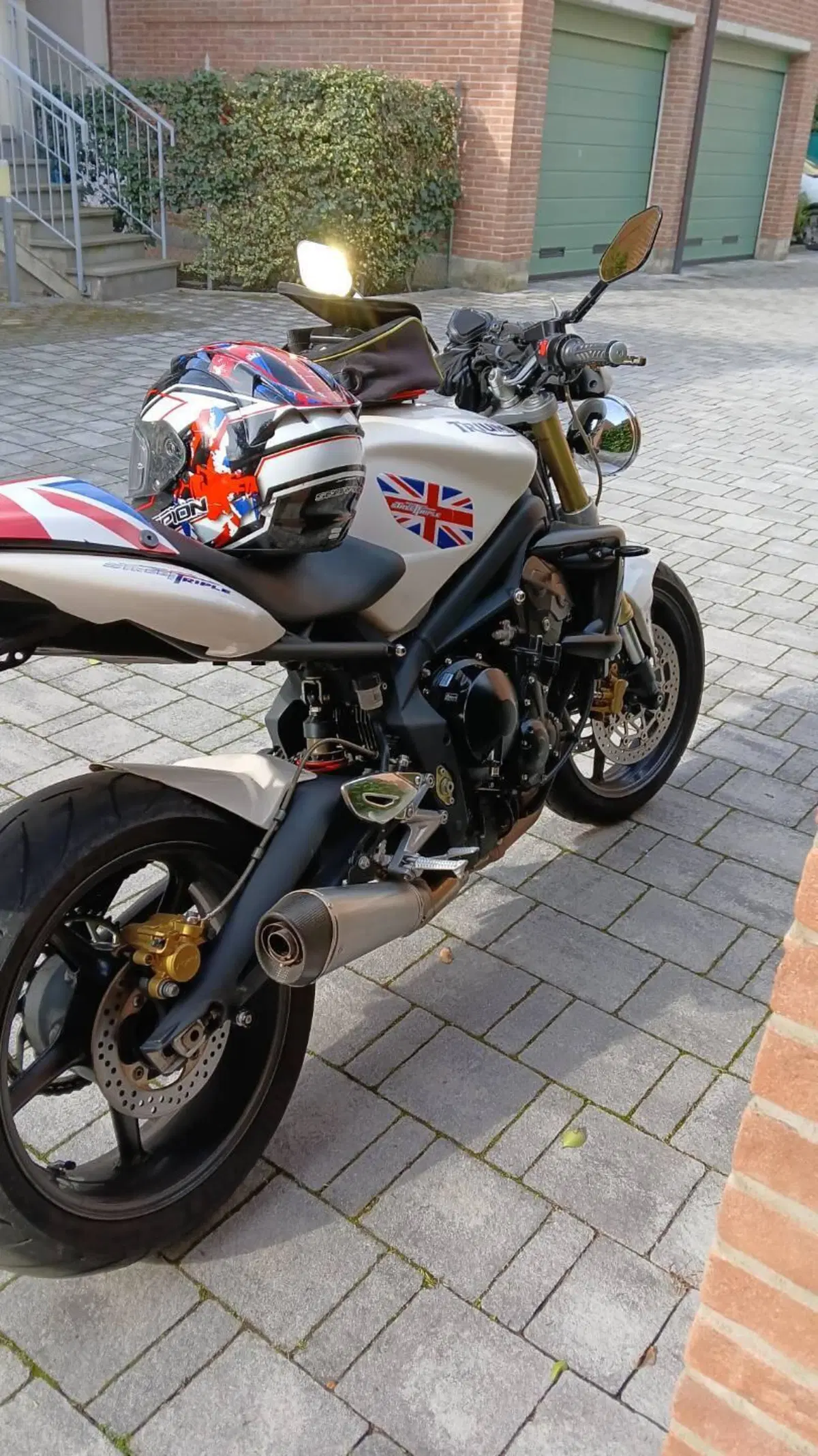 Triumph Street Triple (2007 - 12) (10)