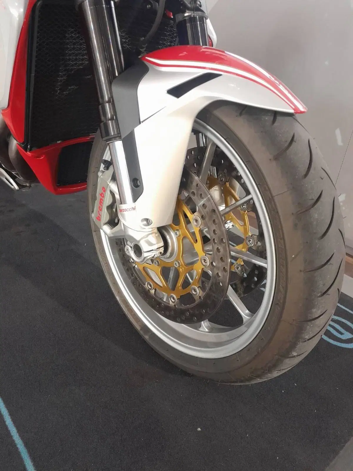 MV Agusta Brutale 1090 RR (2009 - 15) (8)