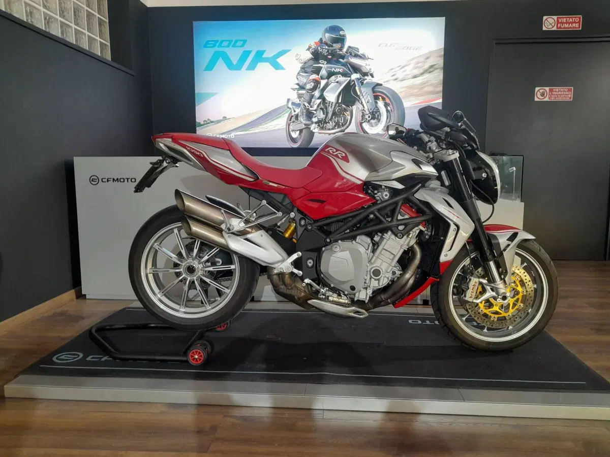 MV Agusta Brutale 1090 RR (2009 - 15) (11)