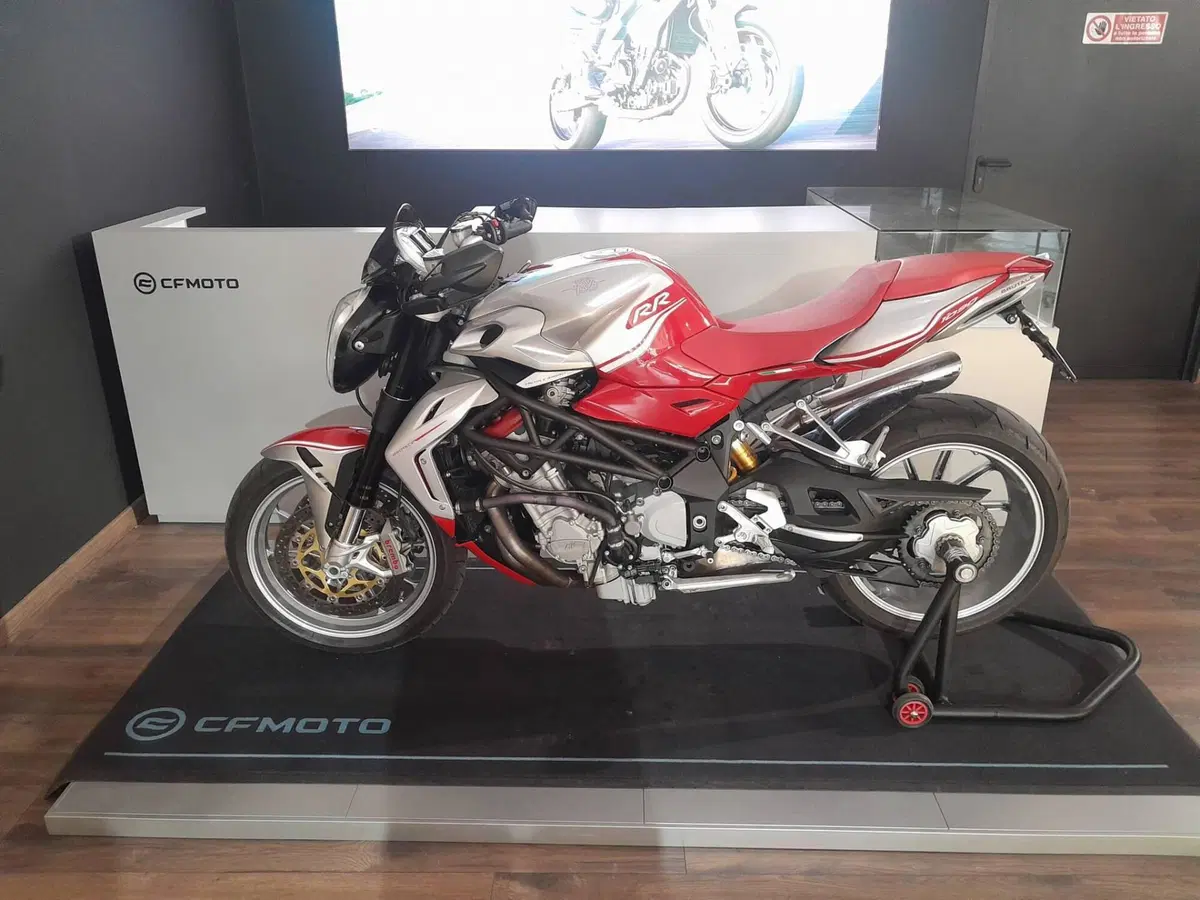 MV Agusta Brutale 1090 RR (2009 - 15) (15)