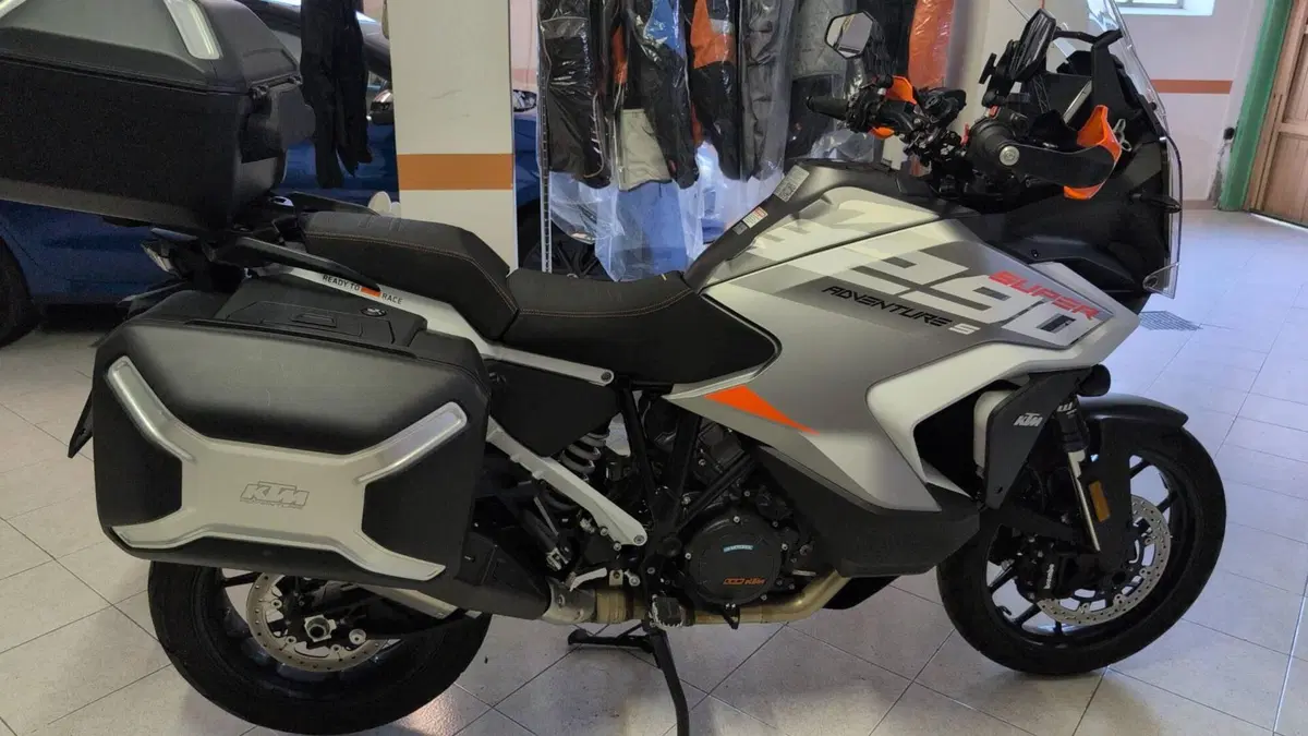 KTM 1290 Super Adventure S (2022 - 25) (2)