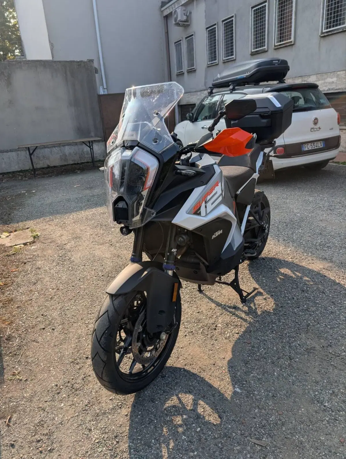 KTM 1290 Super Adventure S (2022 - 25) (4)