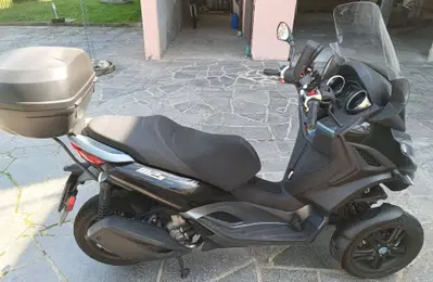 Piaggio Mp3 300 Hpe (2019 - 20) usata