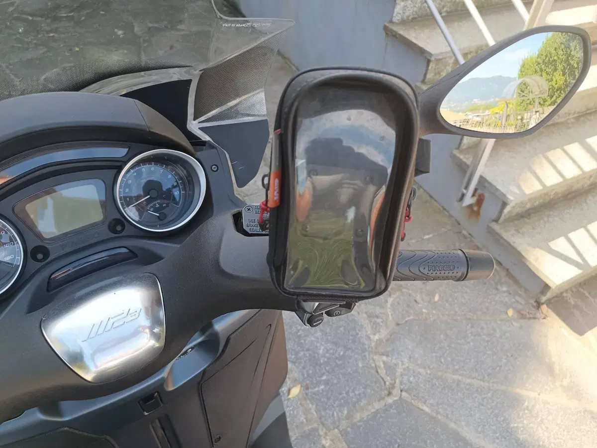 Piaggio Mp3 300 Hpe (2019 - 20) (7)